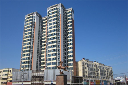 城南德馨花园3室2厅多层二楼送储